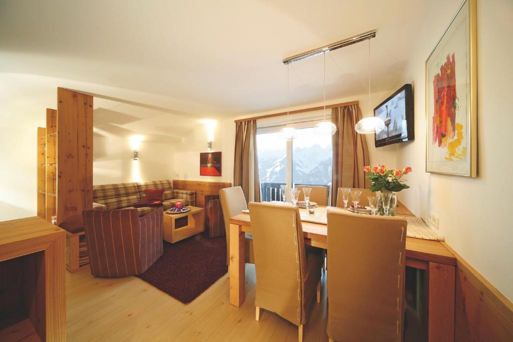 Apartment Haus Schatz Kitzbuhel Room photo